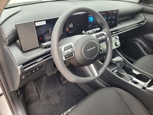 New 2026 Hyundai Tucson SEL FWD image 9