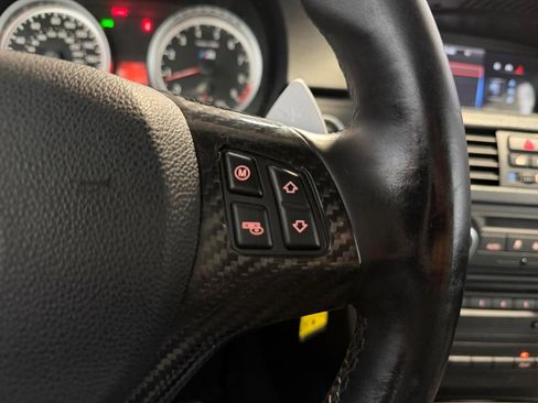 Used 2011 BMW M3 Convertible image 30