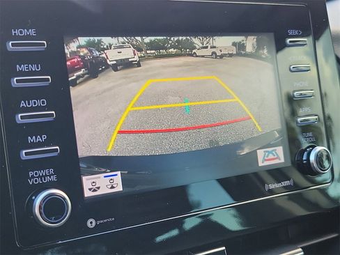 Used 2021 Toyota Camry SE w/ Convenience Package image 25