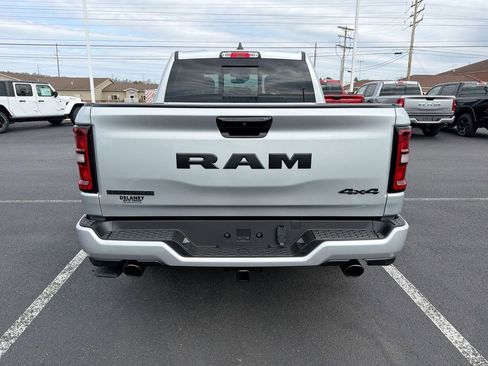 New 2026 RAM 1500 4x4 Crew Cab image 7