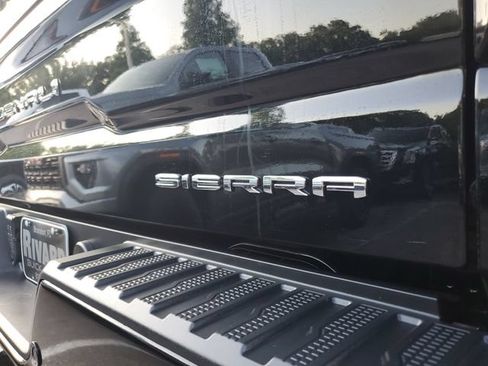 Used 2024 GMC Sierra 1500 Denali w/ Denali Reserve Package AWD/4WD image 7