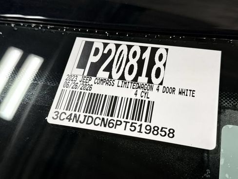 Used 2023 Jeep Compass Limited w/ Sun and Sound Group AWD/4WD image 31