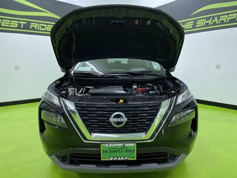 Used 2023 Nissan Rogue S image 4