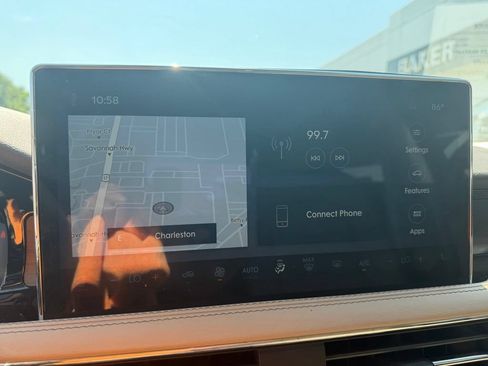 Used 2023 Lincoln Corsair Reserve FWD image 15
