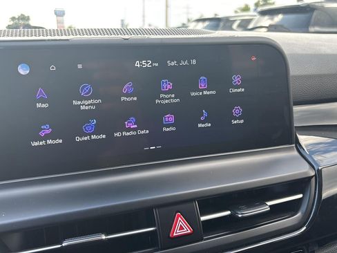 Certified 2025 Kia Seltos S FWD image 17