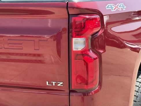 Used 2019 Chevrolet Silverado 1500 LTZ w/ LTZ Texas Edition AWD/4WD image 7
