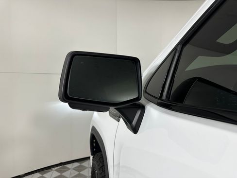 Used 2023 GMC Sierra 1500 AT4 w/ AT4 Premium Package image 22