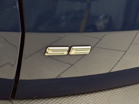 Used 2020 Ford Escape SE image 32