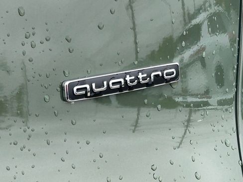 Used 2025 Audi Q5 Premium Plus w/ Premium Plus AWD/4WD image 59