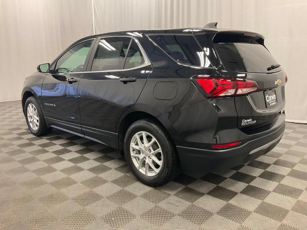 Used 2023 Chevrolet Equinox LT AWD/4WD image 8