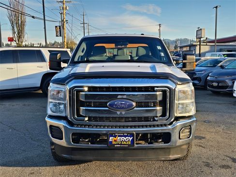 Used 2015 Ford F350 XLT image 2