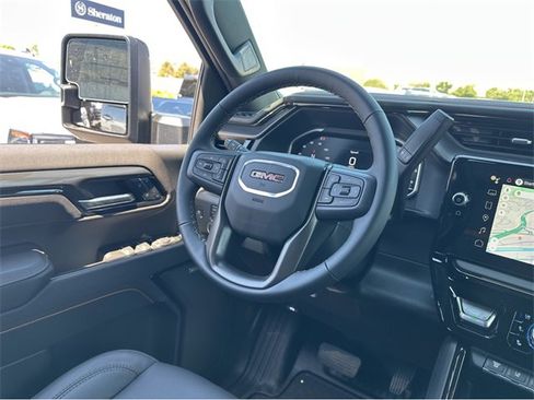 New 2025 GMC Sierra 2500 AT4 w/ AT4 Premium Plus Package image 27
