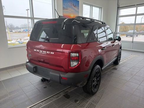 Used 2025 Ford Bronco Sport Badlands AWD/4WD image 4