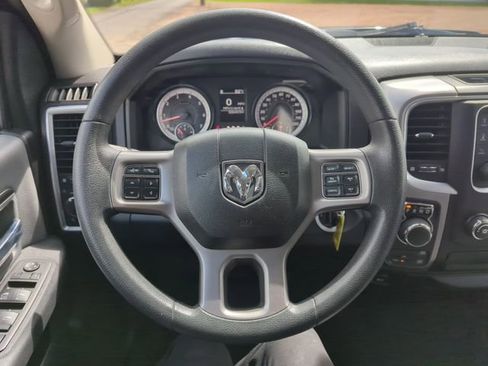 Used 2023 RAM 1500 Classic SLT AWD/4WD image 21