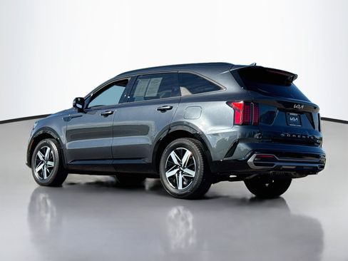 Used 2022 Kia Sorento S FWD image 5