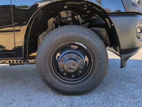 New 2026 RAM 3500 Tradesman image 10