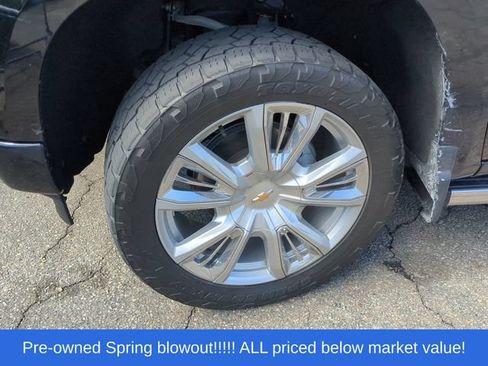Used 2024 Chevrolet Silverado 1500 High Country AWD/4WD image 8