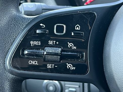 Used 2019 Freightliner Sprinter 2500 w/ Driver Convenience Package RWD image 16