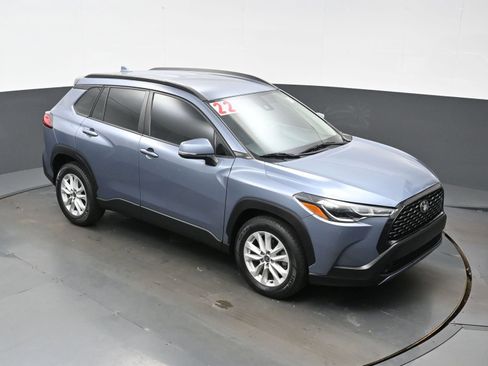 Used 2022 Toyota Corolla Cross LE FWD image 33