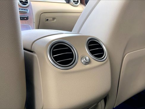 Certified 2022 Mercedes-Benz GLC 300 4MATIC w/ Premium Package Lite image 35