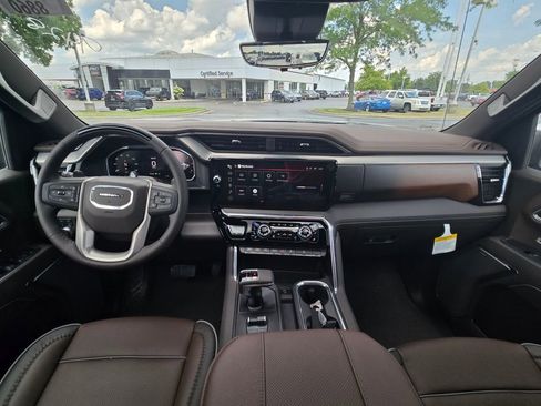 New 2026 GMC Sierra 1500 Denali image 2