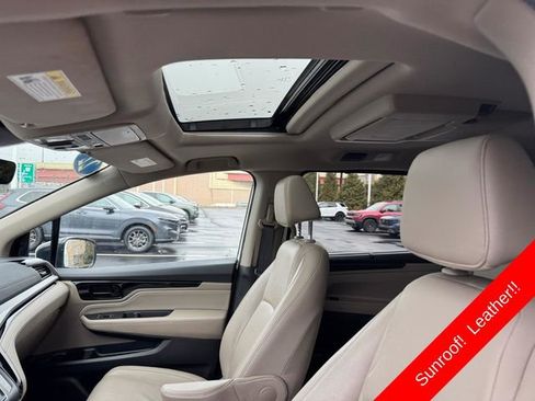 Certified 2022 Honda Odyssey Touring image 15