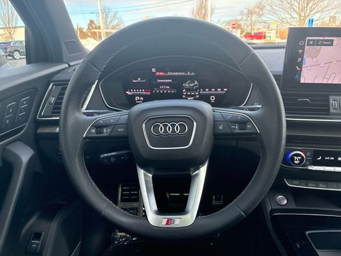 Used 2023 Audi SQ5 Premium Plus w/ Premium Plus Package image 19