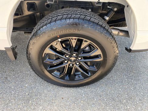 Used 2026 Ford F150 Lariat w/ Equipment Group 501A Mid AWD/4WD image 21