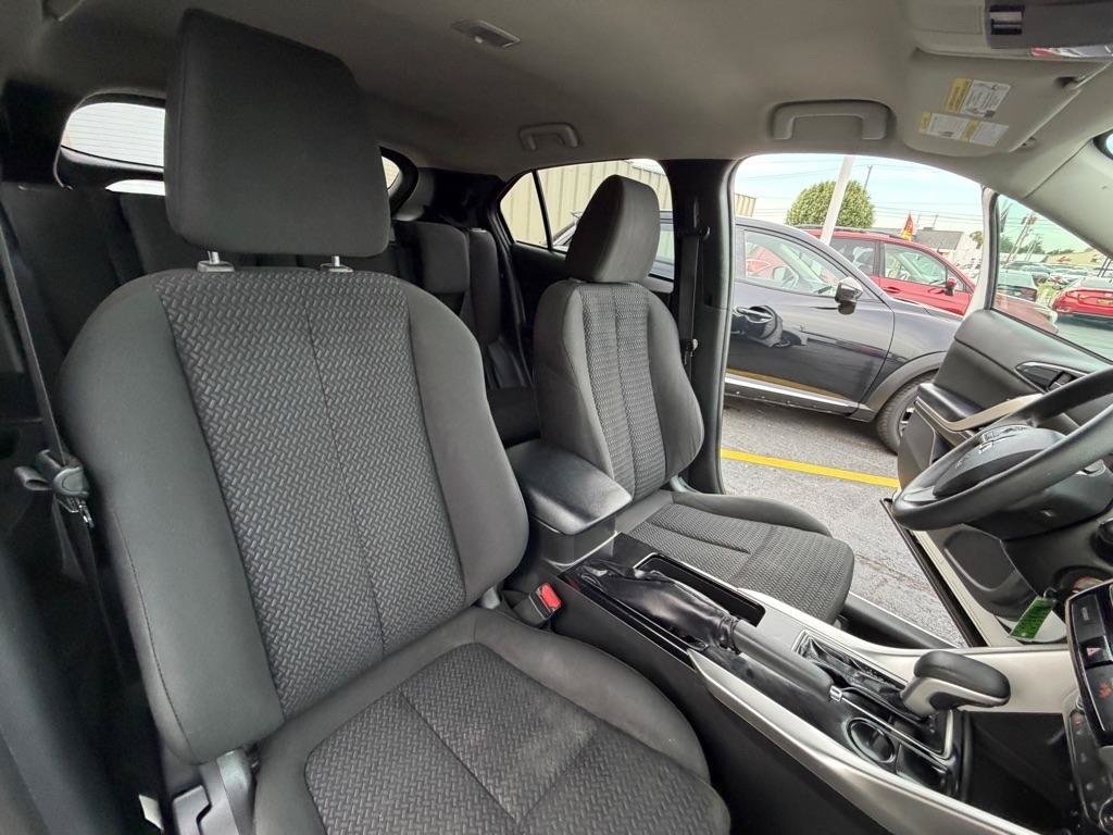Used 2020 Mitsubishi Eclipse Cross ES FWD image 21