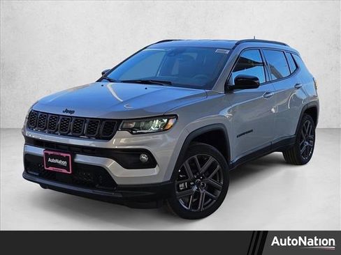 New 2026 Jeep Compass Latitude image 1