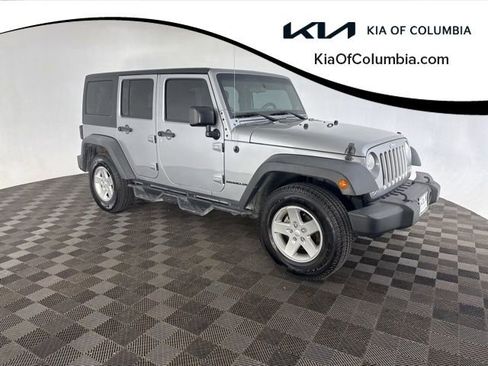 Used 2014 Jeep Wrangler Unlimited Sport w/ Trailer Tow Group AWD/4WD image 1