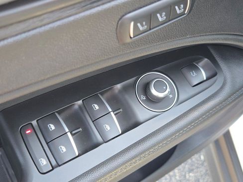 Used 2024 Alfa Romeo Stelvio Sprint RWD image 29