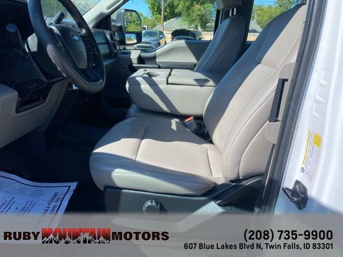 Used 2020 Ford F250 XL w/ Power Equipment Group RWD image 14