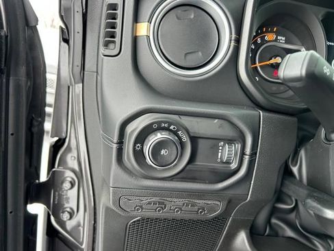 New 2026 Jeep Wrangler Unlimited Sahara AWD/4WD image 24