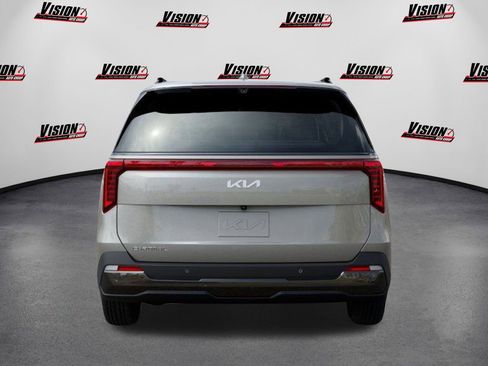 Certified 2025 Kia Carnival SX Prestige image 5