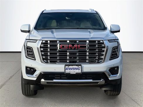 New 2026 GMC Yukon XL Denali w/ Denali Reserve Package image 2