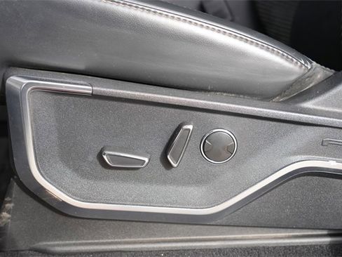 Used 2023 Ford F150 Raptor w/ Raptor Carbon Fiber Package image 19