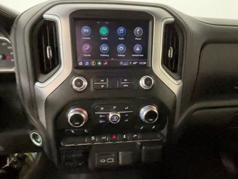 Used 2021 GMC Sierra 2500 SLE w/ SLE Value Package; AWD/4WD image 33