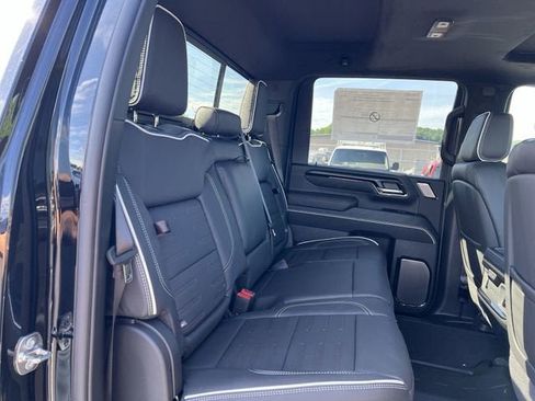 New 2026 GMC Sierra 2500 AT4X AWD/4WD image 28