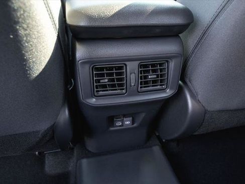 Used 2025 Toyota RAV4 SE w/ Weather & Moonroof Package AWD/4WD image 25