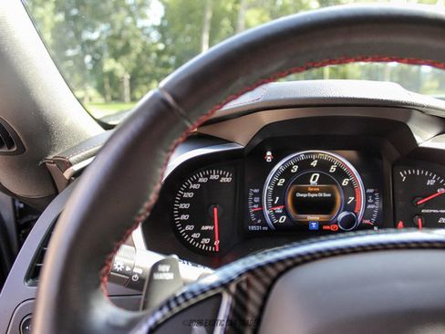 Used 2016 Chevrolet Corvette Stingray Convertible w/ 2LT Preferred Equipment Group RWD image 28