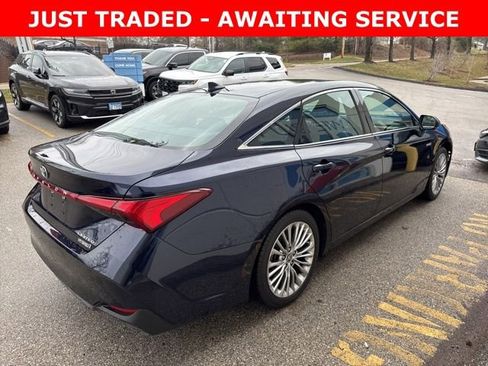 Used 2021 Toyota Avalon Limited w/ Advanced Safety Package image 9