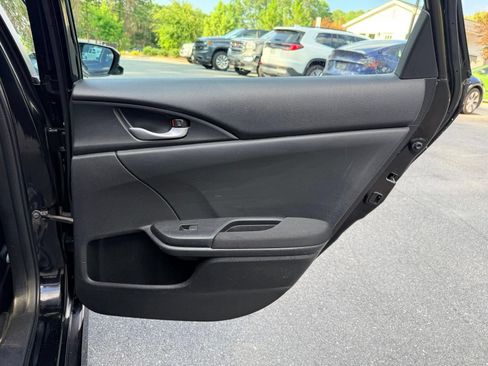 Used 2018 Honda Civic EX image 22