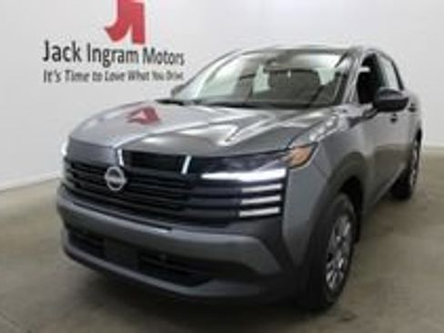 New 2026 Nissan Kicks S image 2