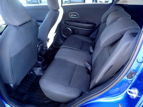 Used 2019 Honda HR-V EX image 10