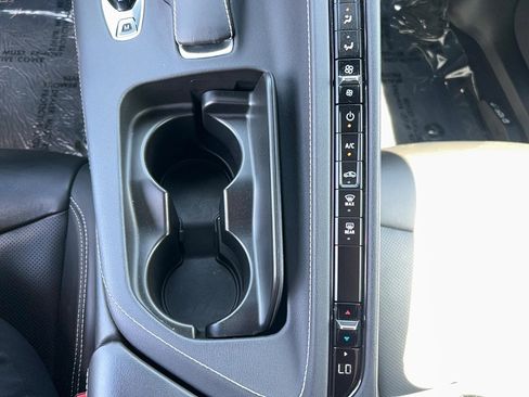 Used 2023 Chevrolet Corvette Stingray Coupe w/ Z51 Performance Package image 22