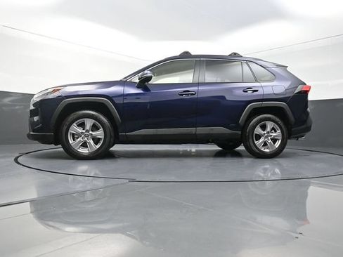 Used 2025 Toyota RAV4 XLE AWD/4WD image 33