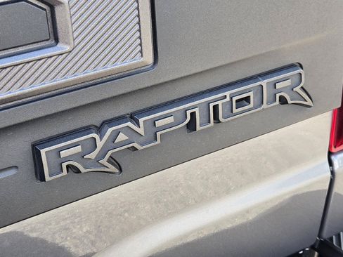 Used 2024 Ford F150 Raptor AWD/4WD image 12