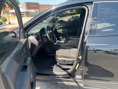 Used 2023 Chevrolet Equinox RS AWD/4WD image 6