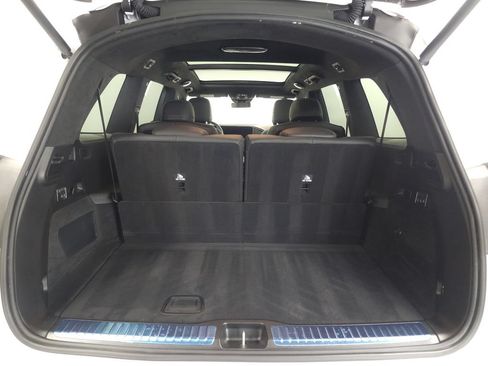 Certified 2025 Mercedes-Benz GLS 63 AMG 4MATIC image 32